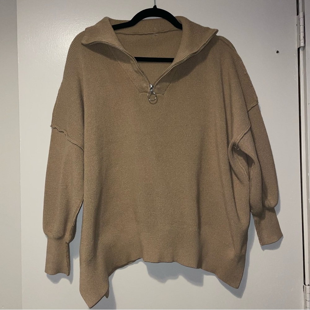 Pullover sweater